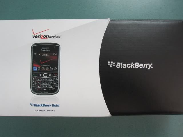 BlackBerry 9650 BOLD nguyên seal, end time: 1h sáng mai, 11/7/2010 - 1
