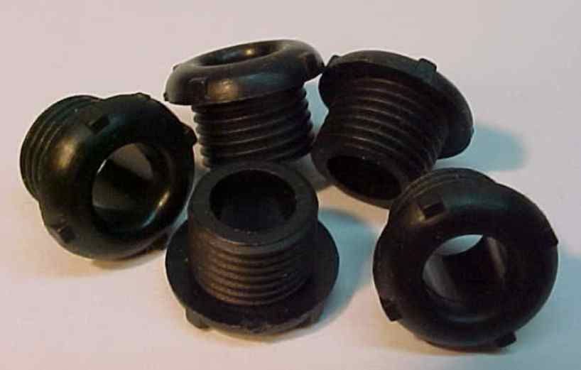 photo FIVEBAKELITEGROMMETS1.jpg