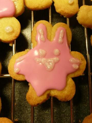 http://i388.photobucket.com/albums/oo324/IzzieLzzie/P1090867.jpg